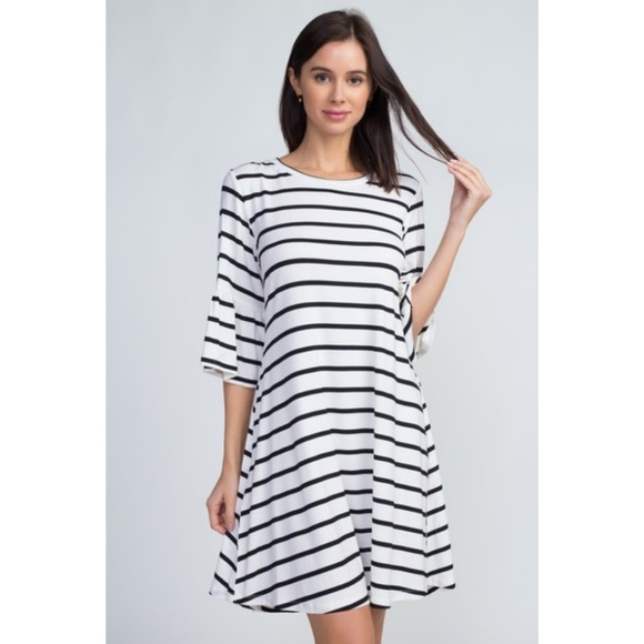 Women's Ruffled 3/4 Sleeve Striped Summer Dress WH - Picture 2 of 5